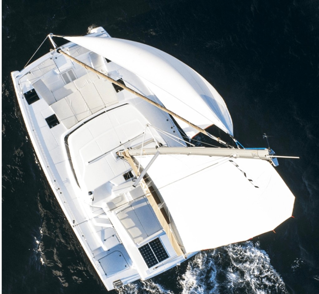 catamarano 40