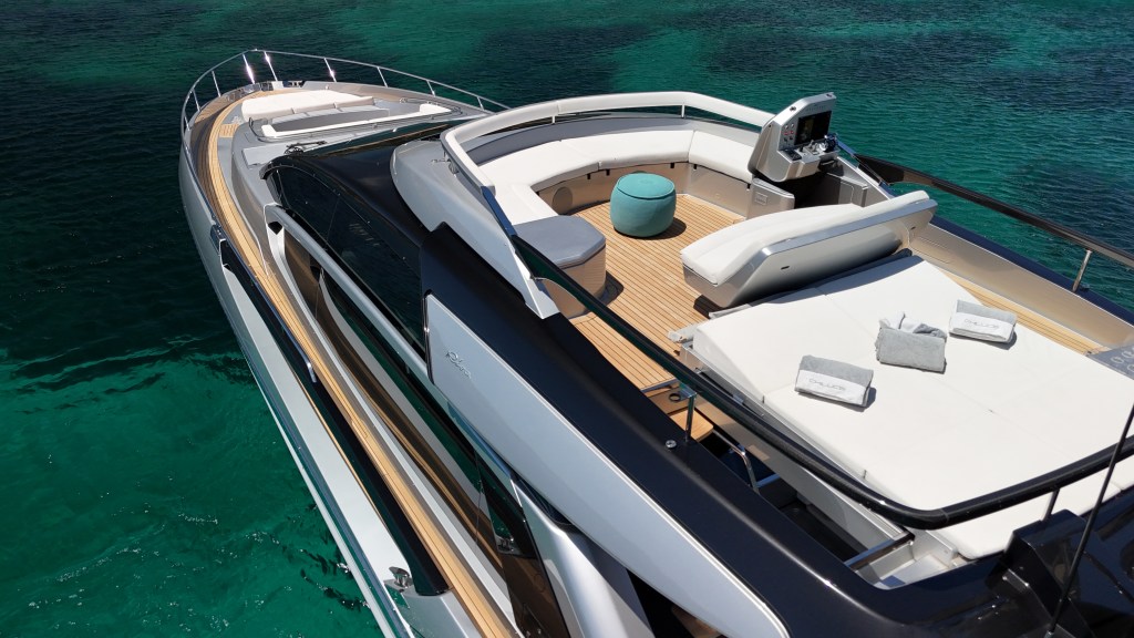 fly riva perseo 76